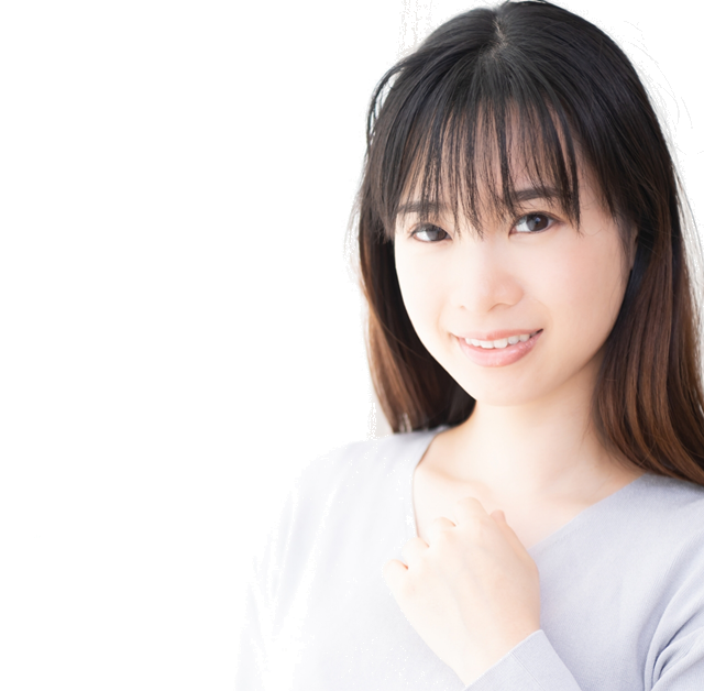 こちらを見つめている女性の画像